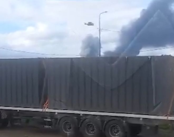 机被命中起火爆炸 乌特别军事行动建奇功不朽情缘网站木马屠城！41架战略轰炸